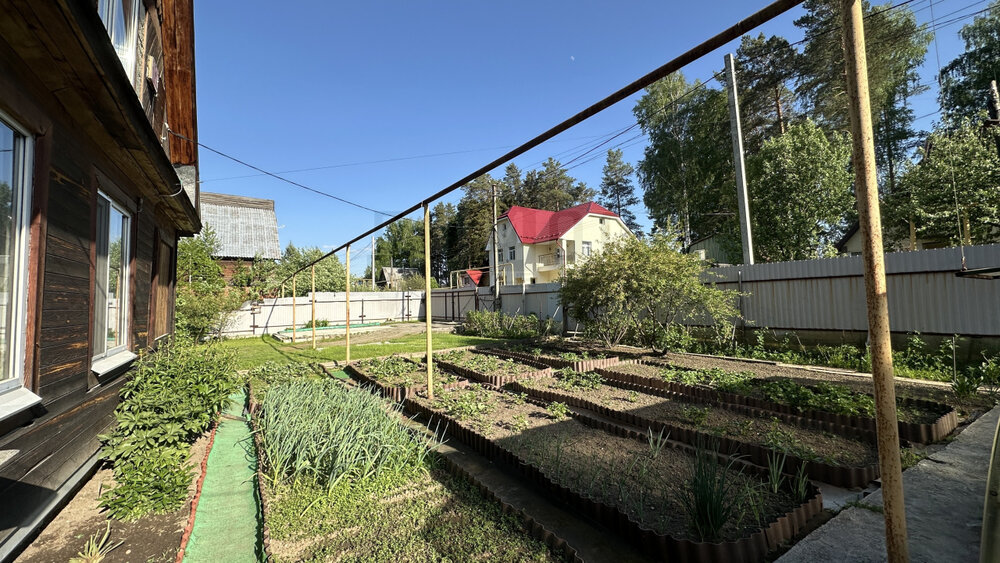 п. Санаторный, ул. Высоковольтная, 12 (городской округ Верхняя Пышма) - фото дома (2)