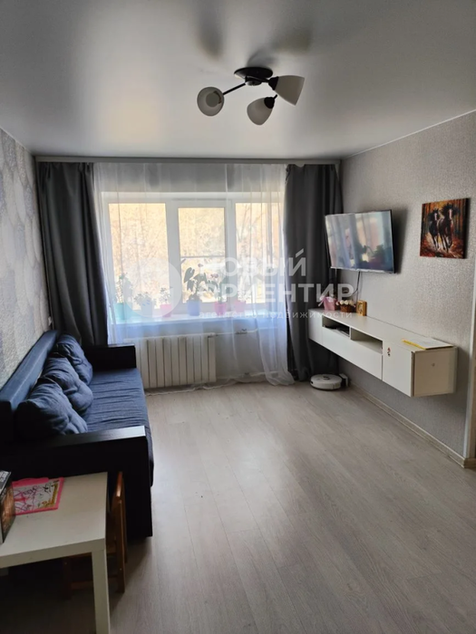 Екатеринбург, ул. Азина, 20к1 (Центр) - фото квартиры (1)