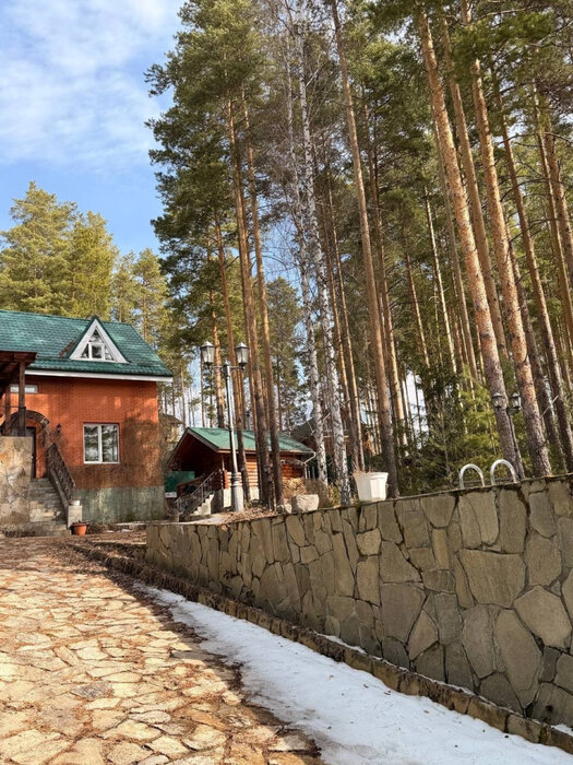 п. Таватуй, ул. Строителей, 13 (городской округ Невьянский) - фото дома (3)