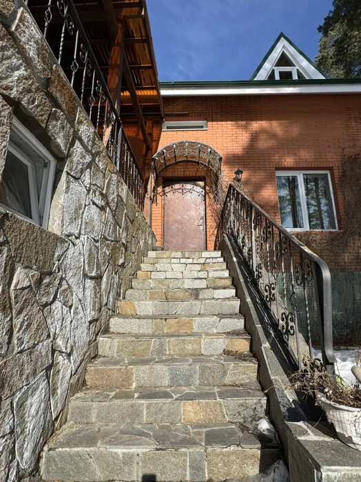 п. Таватуй, ул. Строителей, 13 (городской округ Невьянский) - фото дома (7)