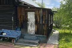 п. Исеть, ул. Первомайская, 23 (городской округ Верхняя Пышма) - фото дома