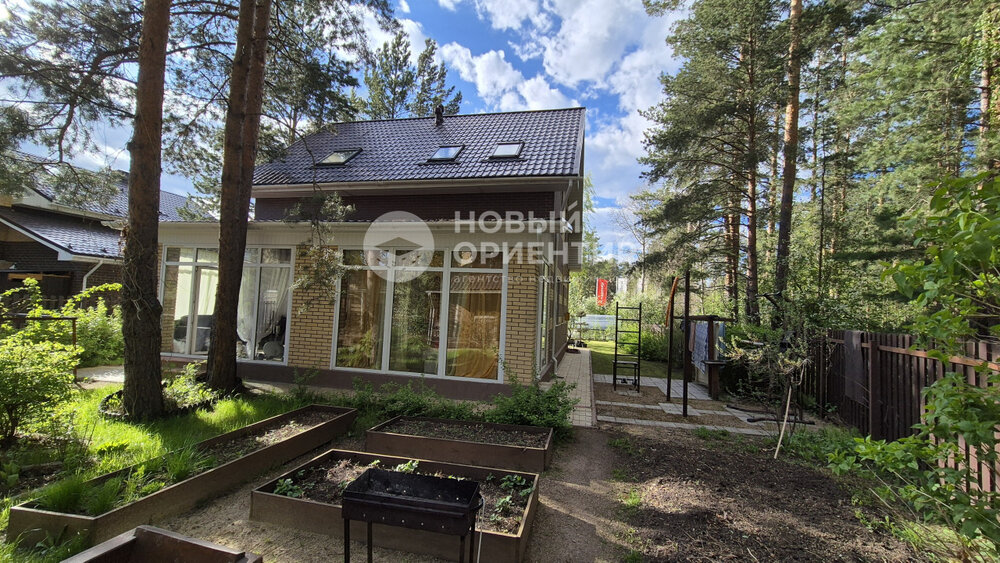 Екатеринбург, ул. Экодолья, 18 (Горный щит) - фото дома (6)