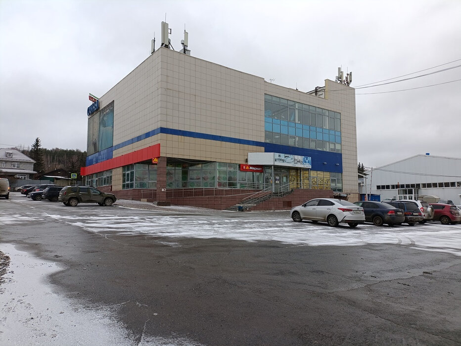 Екатеринбург, ул. Димитрова, 17Е (Химмаш) - фото торговой площади (1)