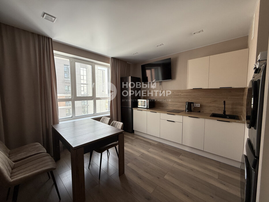 Екатеринбург, ул. Московская, 249 (Автовокзал) - фото квартиры (4)