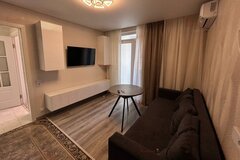 Екатеринбург, ул. Краснолесья, 10/3 (УНЦ) - фото квартиры