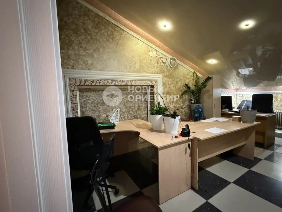 Екатеринбург, ул. Белинского, 32 - фото офисного помещения (7)