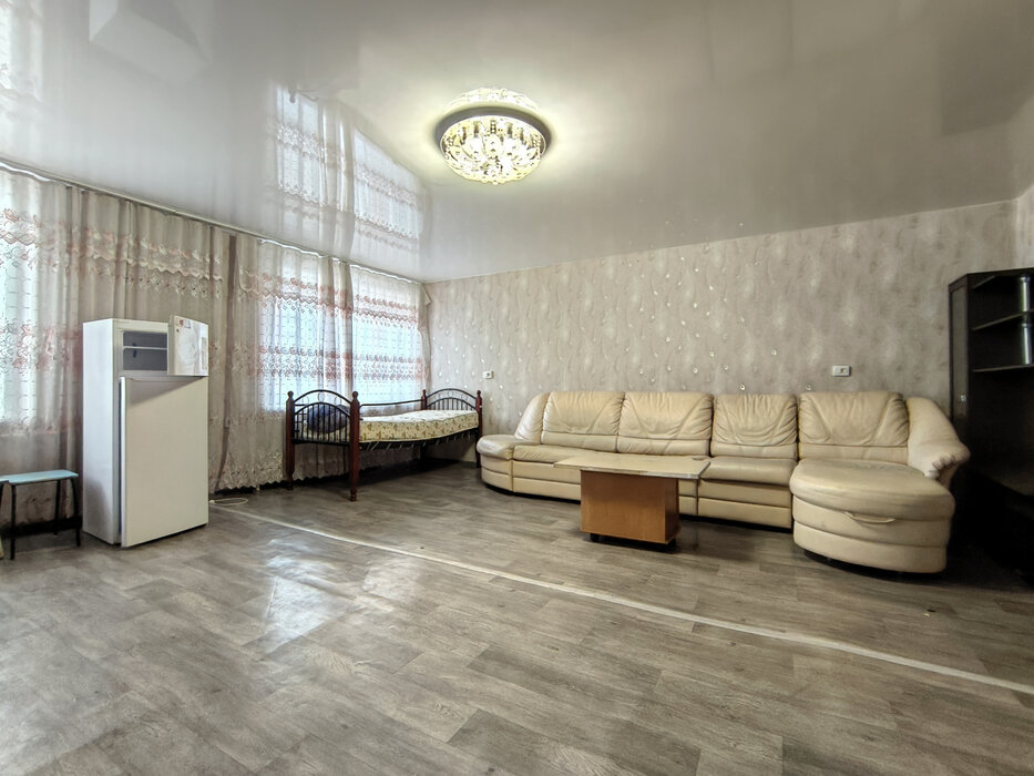 Екатеринбург, ул. Профсоюзная, 45 (Химмаш) - фото квартиры (1)