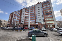 Екатеринбург, ул. Трактористов, 19 (Автовокзал) - фото квартиры