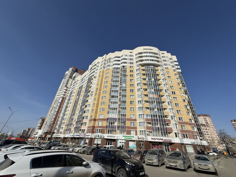 Екатеринбург, ул. Волчанский, 2а (Лечебный) - фото квартиры (1)