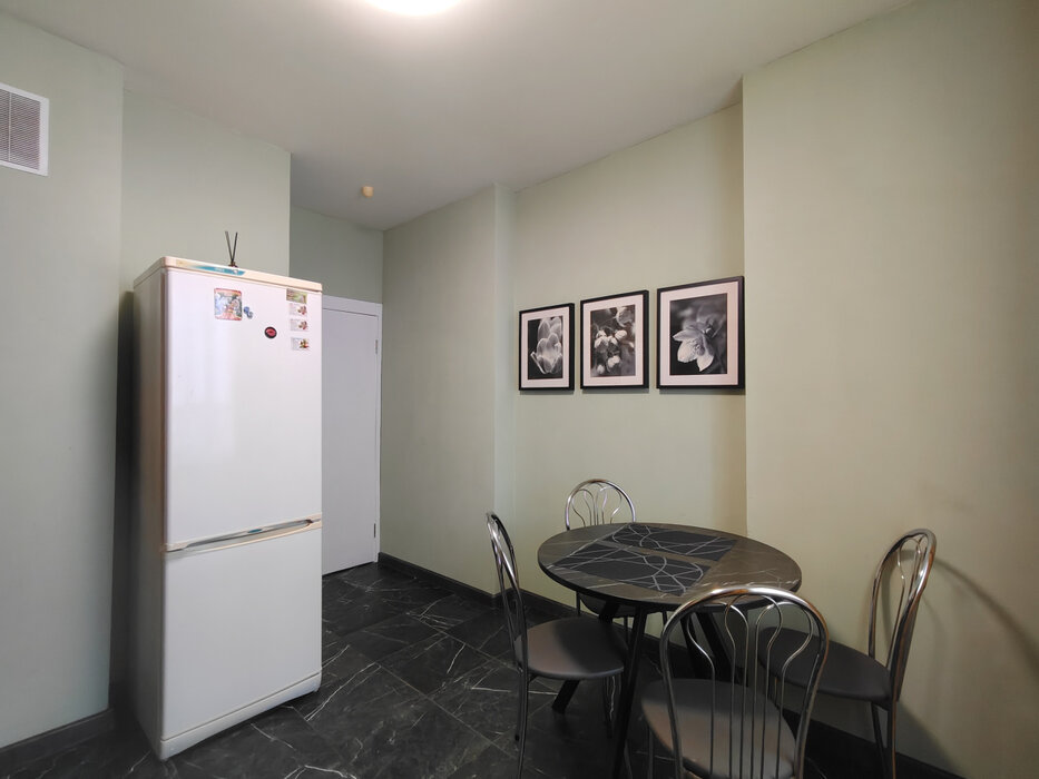 Екатеринбург, ул. Вильгельма де Геннина, 42 (Академический) - фото квартиры (8)