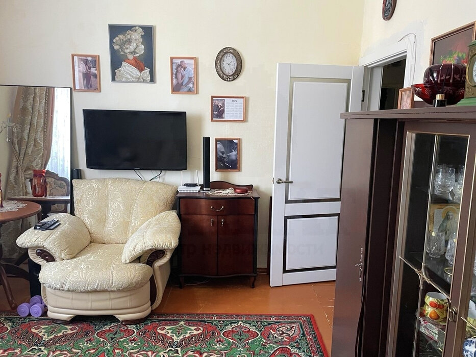 г. Первоуральск, ул. Ватутина, 26 (городской округ Первоуральск) - фото квартиры (2)