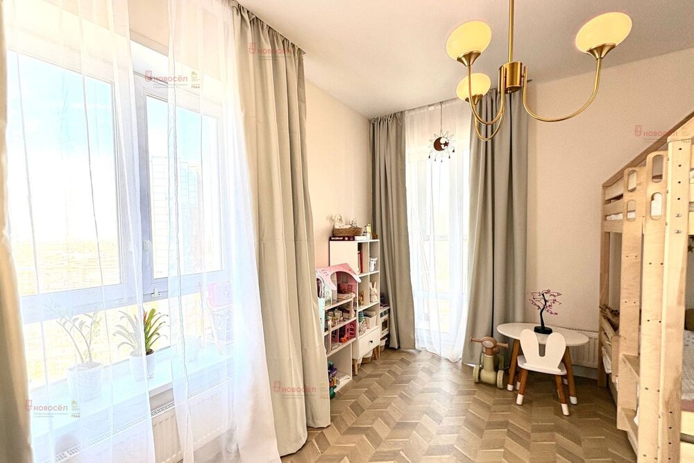 Екатеринбург, ул. Свердлова, 32/б - фото комнаты (8)