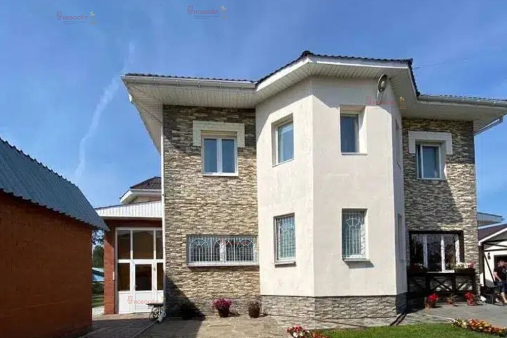 Екатеринбург, ул. Долинка, 4 (М.Исток) - фото таунхауса (2)