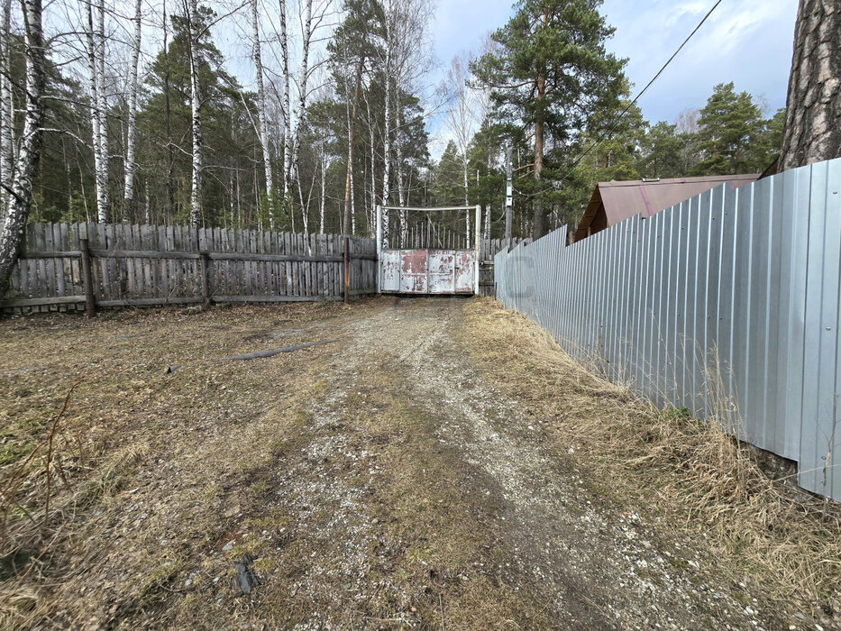 г. Дегтярск, садово-огородническое товарищество № 5, уч. 66 (городской округ Город Дегтярск) - фото сада (8)