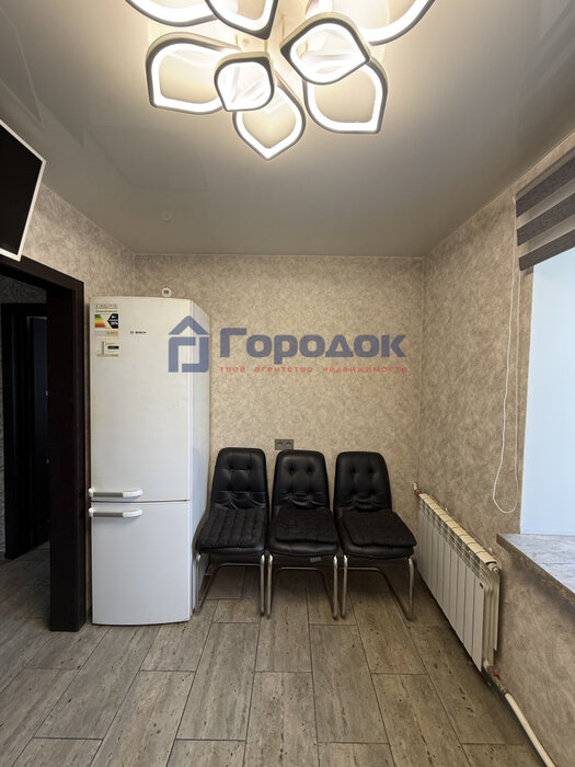 г. Каменск-Уральский, ул. Чайковского, 26 (городской округ Каменский) - фото квартиры (4)