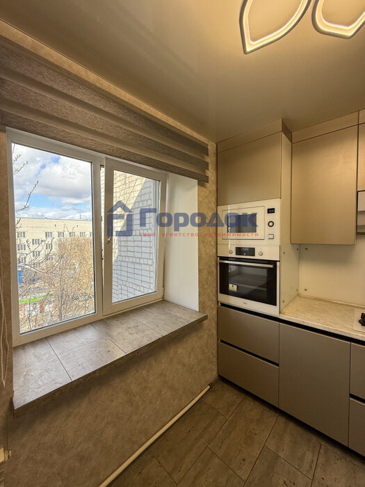 г. Каменск-Уральский, ул. Чайковского, 26 (городской округ Каменский) - фото квартиры (6)