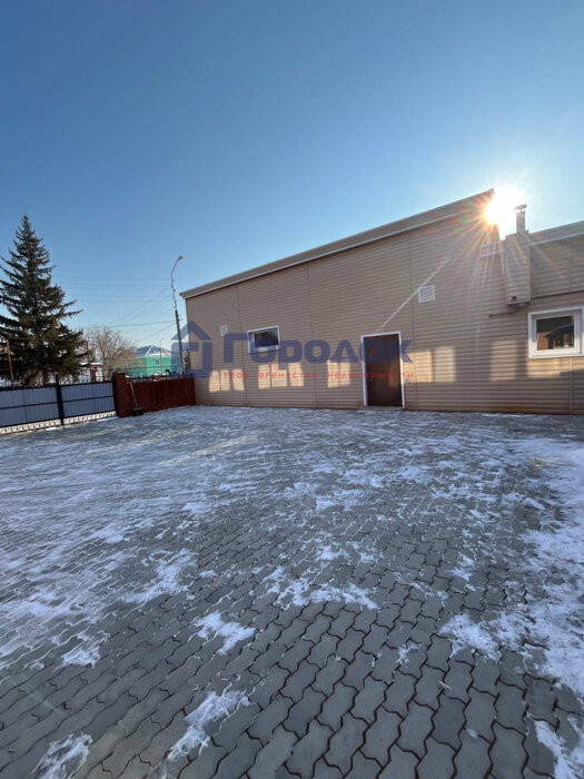 г. Каменск-Уральский, ул. Ленинградская, 27 (городской округ Каменский) - фото коттеджа (4)