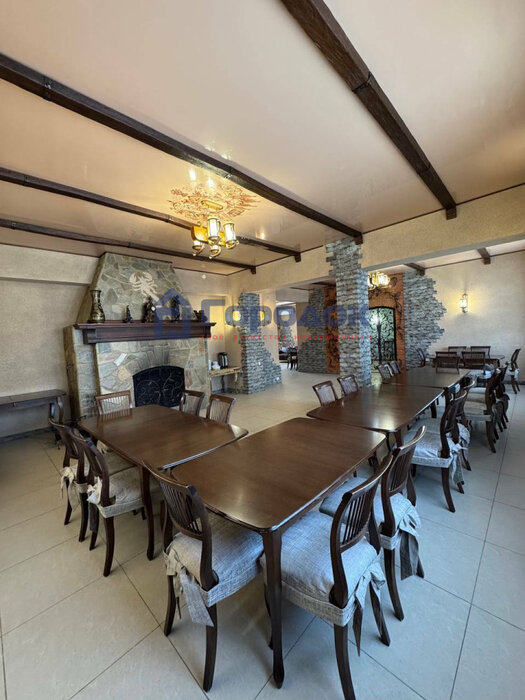 г. Каменск-Уральский, ул. Ленинградская, 27 (городской округ Каменский) - фото коттеджа (8)