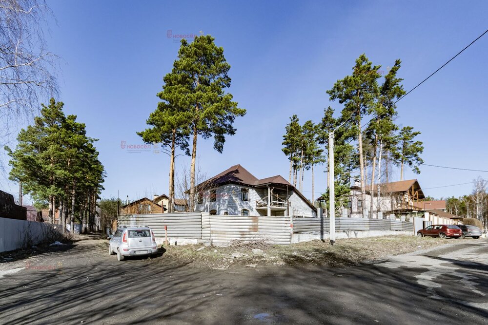 Екатеринбург, ул. Крутихинский, 13 (Семь ключей) - фото коттеджа (4)