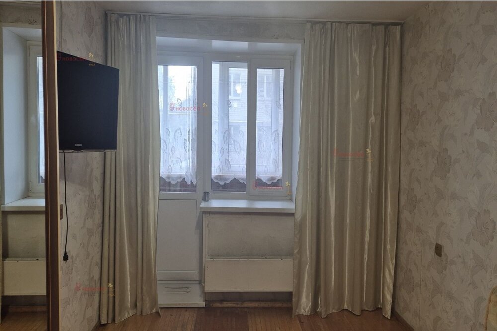 Екатеринбург, ул. Александровская, 4 (Пионерский) - фото квартиры (1)