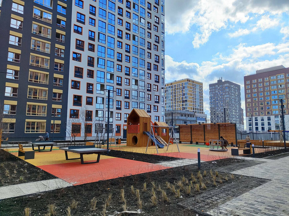 Екатеринбург, ул. Зои Пушкаревой, 2 - фото квартиры (3)