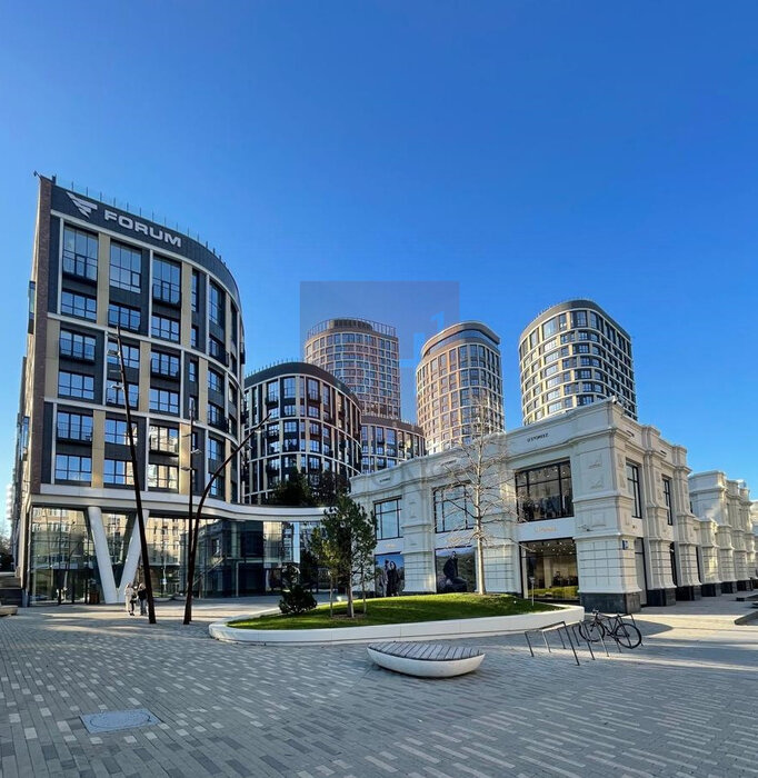 Екатеринбург, ул. Сакко и Ванцетти, 74 - фото торговой площади (1)