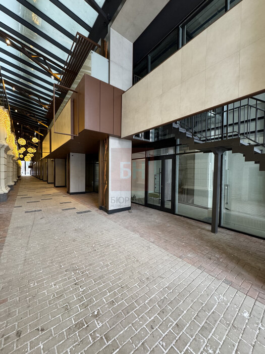 Екатеринбург, ул. Сакко и Ванцетти, 74 - фото торговой площади (4)