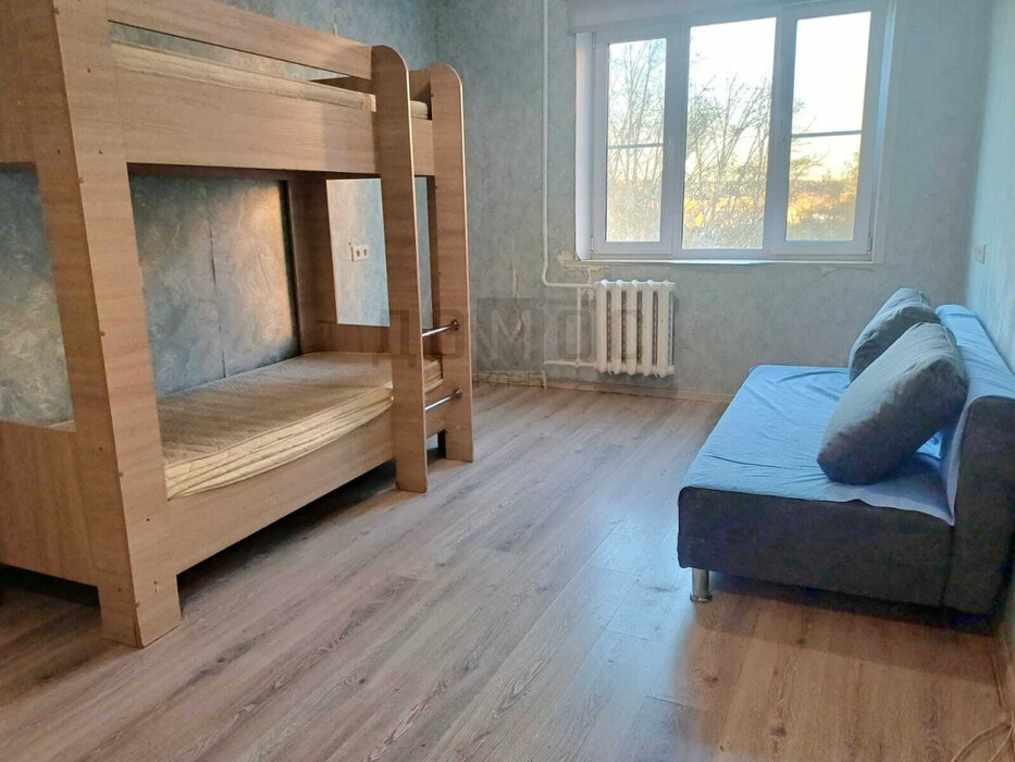 Екатеринбург, ул. Аптекарская, 39 (Вторчермет) - фото комнаты (2)