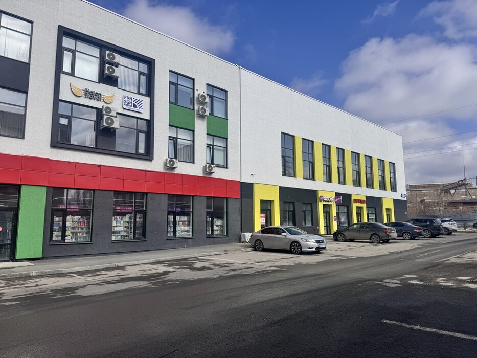 г. Первоуральск, ул. Белинского, 93 (городской округ Первоуральск) - фото торговой площади (2)