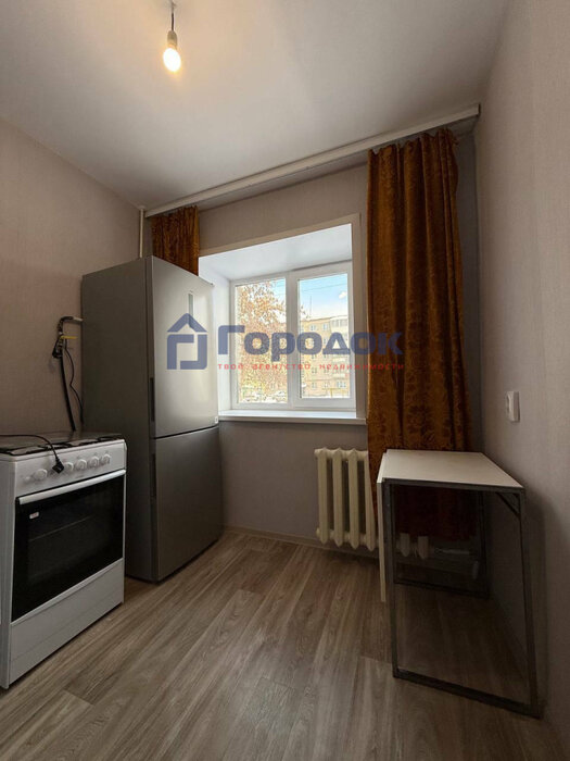 г. Каменск-Уральский, ул. Октябрьская, 90 (городской округ Каменский) - фото квартиры (1)