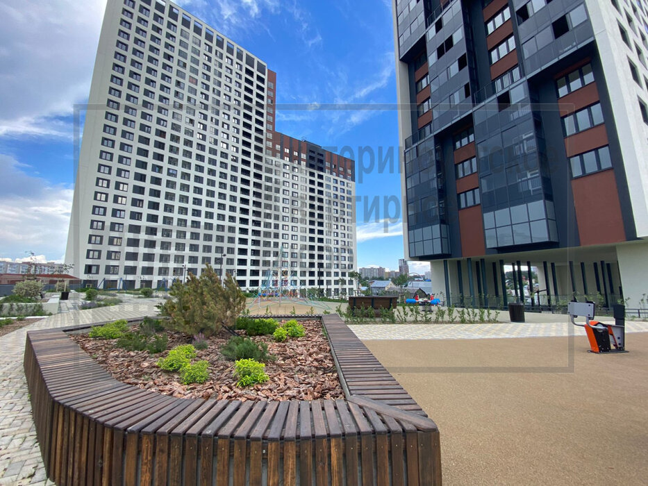 Екатеринбург, ул. Металлургов/Лоцмановых, стр. С2, ЖК 