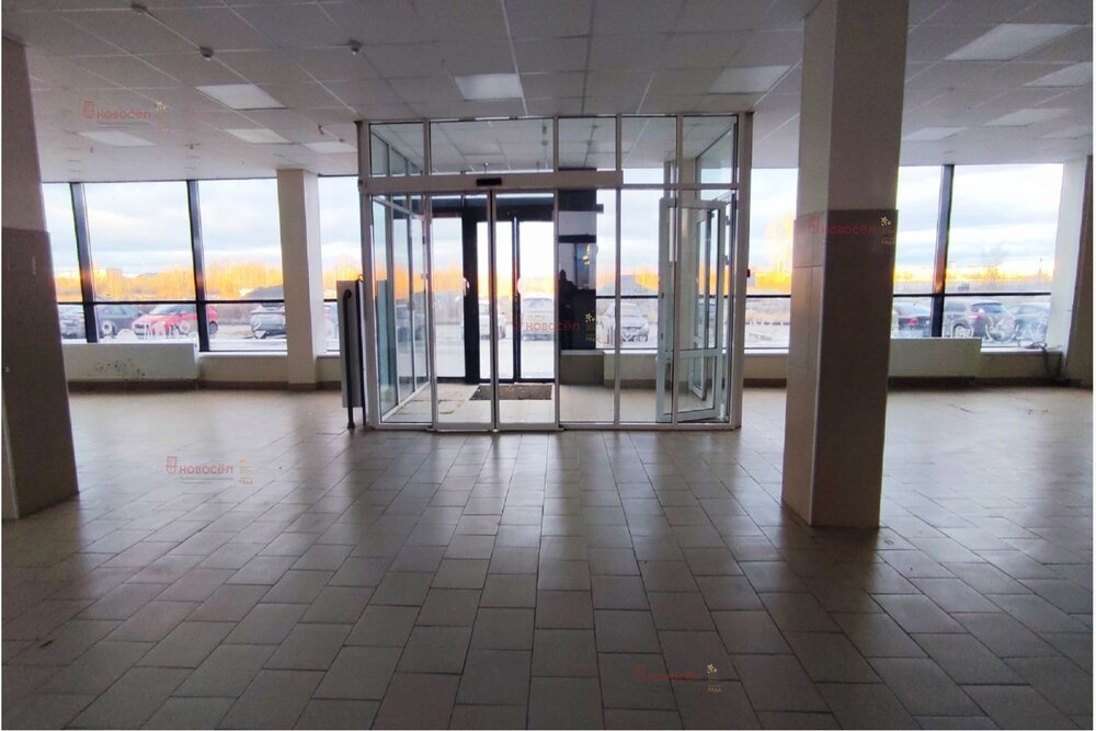 Екатеринбург, ул. Татищева, 177 (ВИЗ) - фото торговой площади (4)