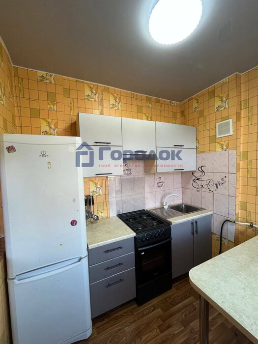 г. Каменск-Уральский, ул. Алюминиевая, 66 (городской округ Каменский) - фото квартиры (4)