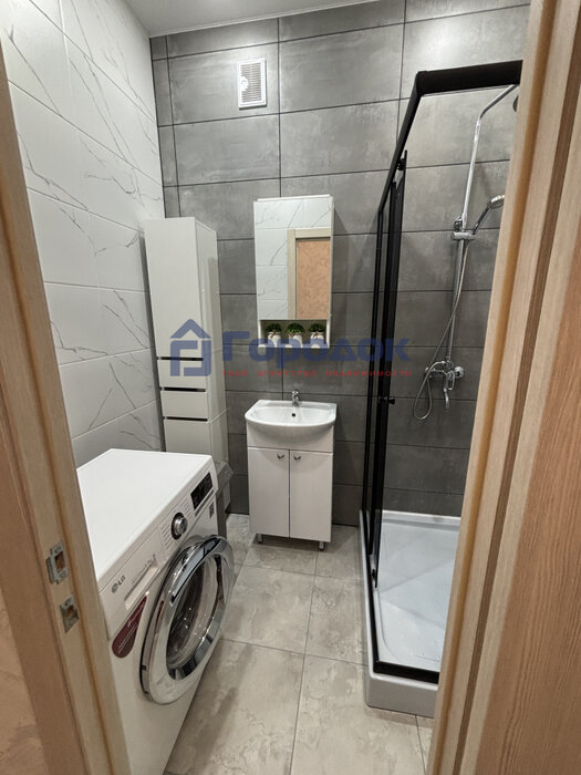 г. Каменск-Уральский, ул. Алюминиевая, 11 (городской округ Каменский) - фото квартиры (2)