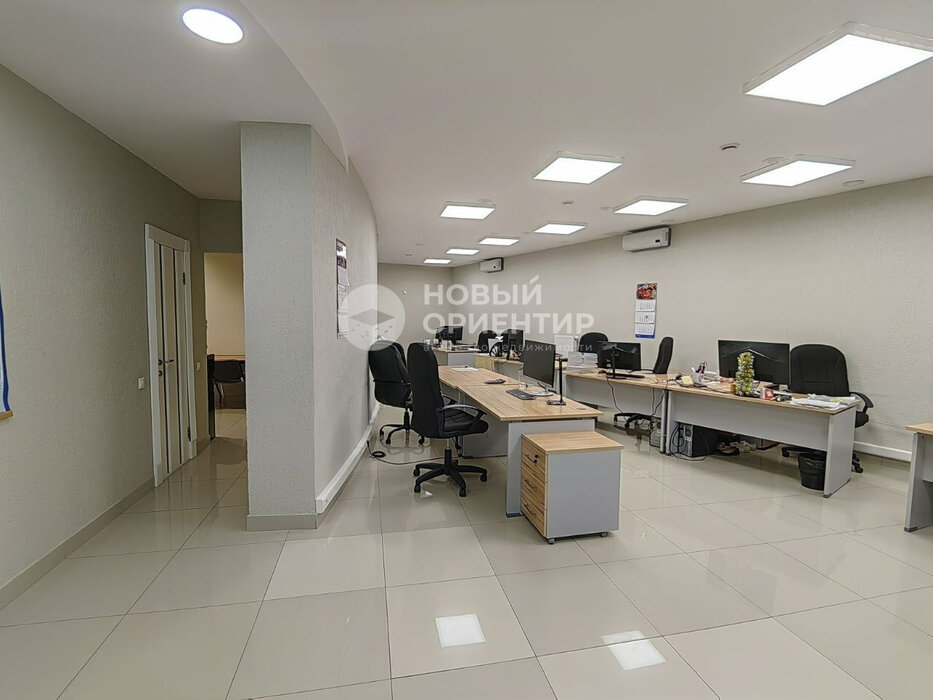 Екатеринбург, ул. Якова Свердлова, 58 - фото офисного помещения (4)