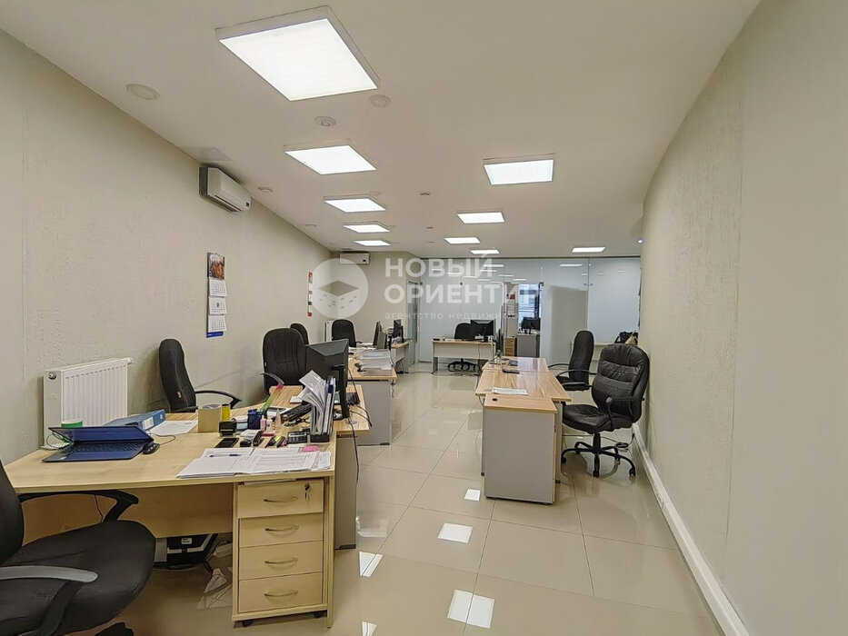 Екатеринбург, ул. Якова Свердлова, 58 - фото офисного помещения (5)