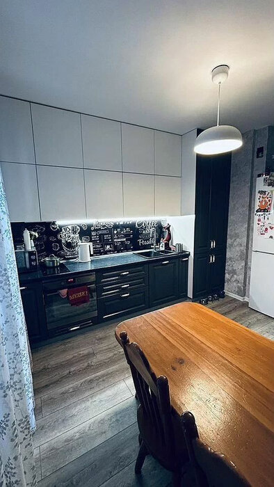 Екатеринбург, ул. Карасьевская, 20 (Широкая речка) - фото квартиры (1)