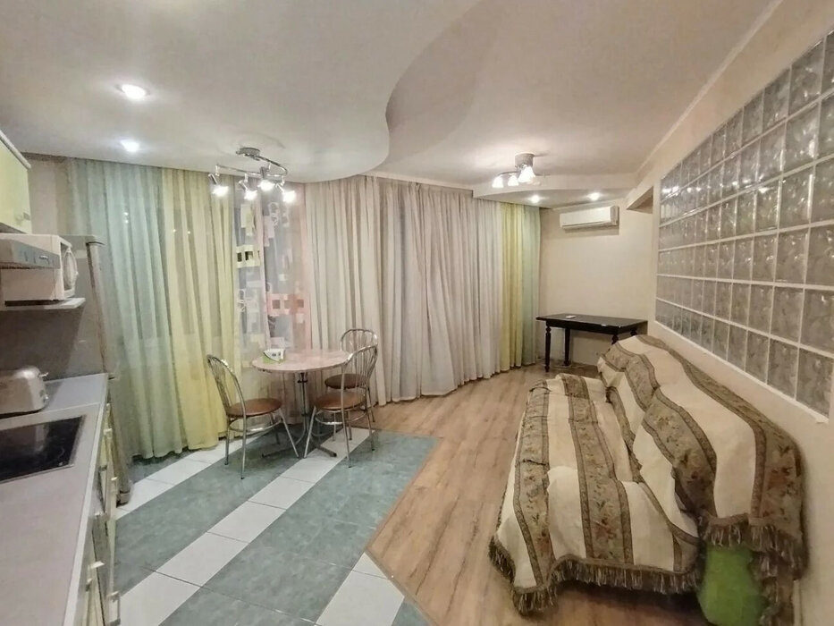 Екатеринбург, ул. Степана Разина, 24 (Центр) - фото квартиры (3)