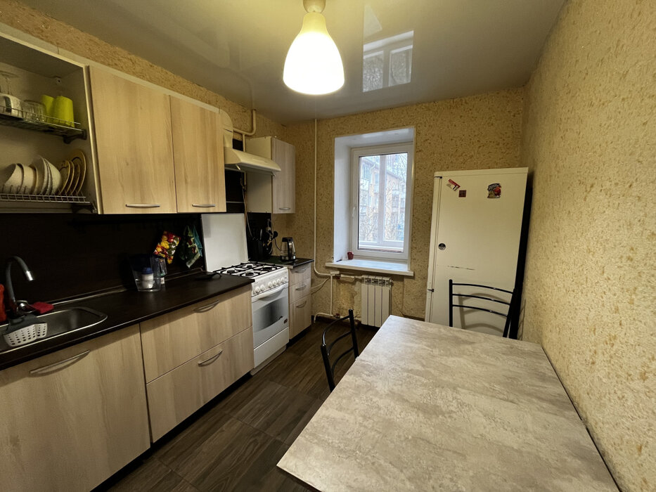 Екатеринбург, ул. Азина, 20/4 (Центр) - фото квартиры (4)