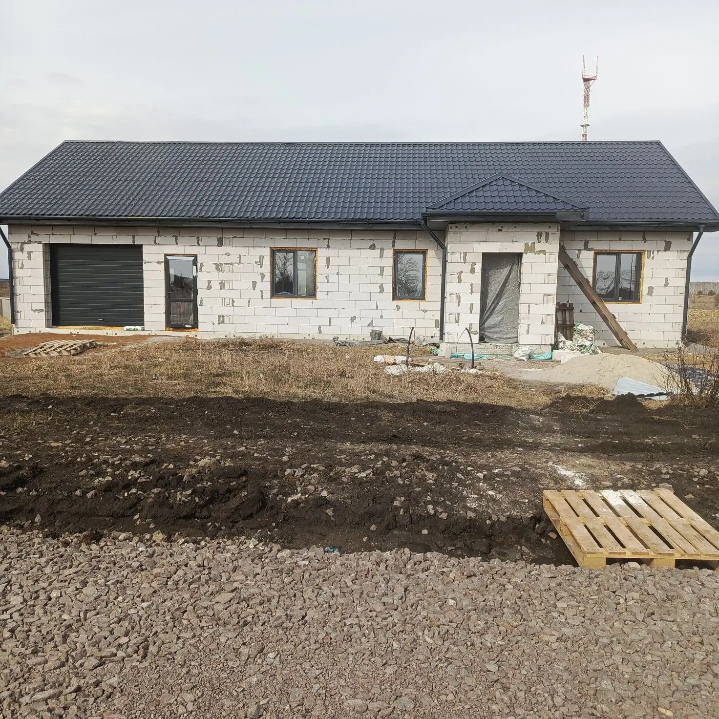 поселок городского типа Мартюш, ул. Тенистая, 10 (городской округ Каменский) - фото дома (7)