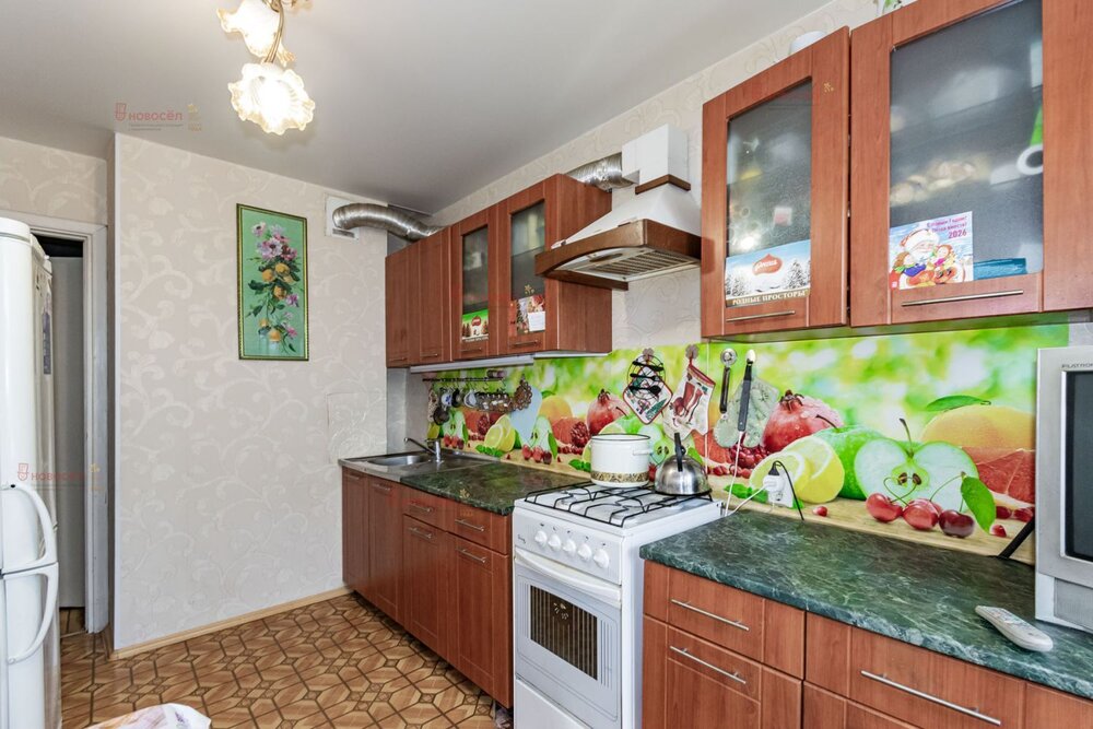 Екатеринбург, ул. Атмосферная, 11 (Кольцово) - фото квартиры (7)