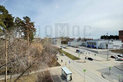 Екатеринбург, ул. Латвийская, 22 (Компрессорный) - фото квартиры