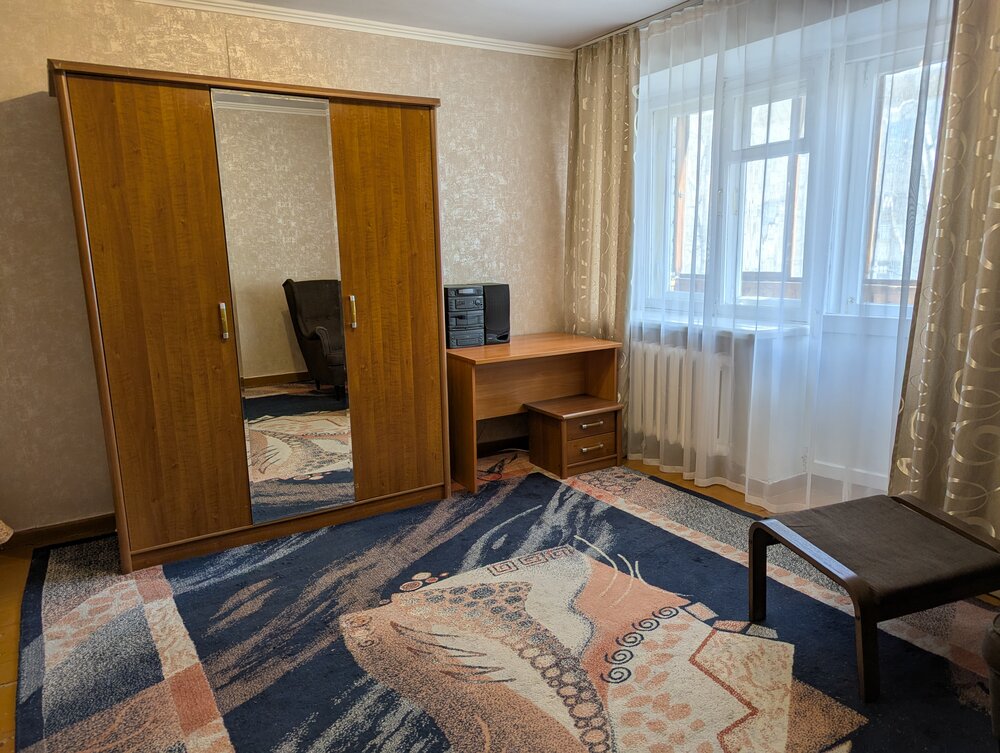 Екатеринбург, ул. Карла Маркса, 24 (Центр) - фото квартиры (2)