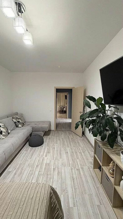 Екатеринбург, ул. Карасьевская, 48 (Широкая речка) - фото квартиры (8)