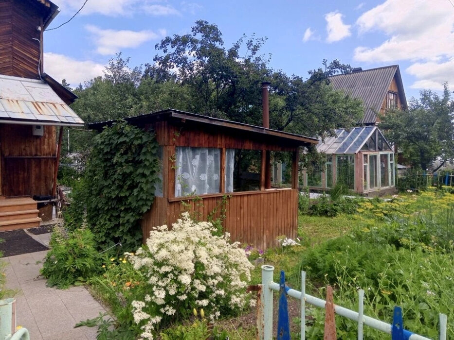 п. Красный, СНТ Солнышко, уч. 138 (городской округ Верхняя Пышма) - фото сада (4)