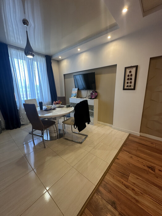 Екатеринбург, ул. Большакова, 25 (Парковый) - фото квартиры (1)