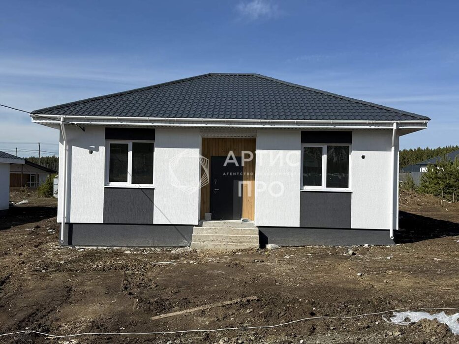 д. Ключи (г.о. Сысертский), ул. Осенняя, 19 (городской округ Сысертский) - фото дома (2)