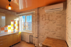 Екатеринбург, ул. Коммунистическая, 85 (Уралмаш) - фото квартиры