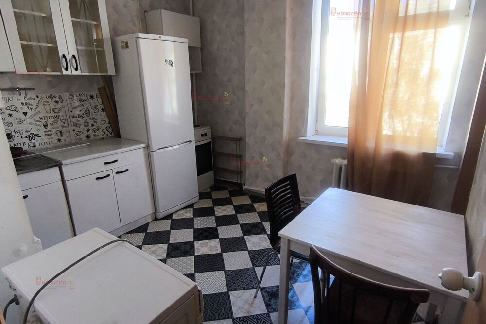 Екатеринбург, ул. Ленина, 52/3а (Центр) - фото квартиры (6)