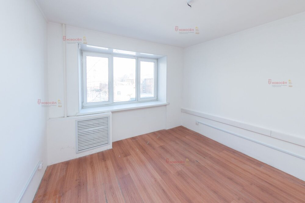 Екатеринбург, ул. Космонавтов, 56 (Эльмаш) - фото комнаты (4)